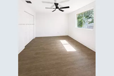 5905 Manchester Way, Tamarac, FL 33321 - Photo 11