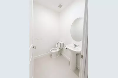 2523 SE 26th Ter, Homestead, FL 33035 - Photo 5