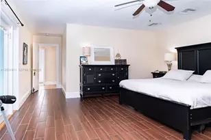 1529 Bayview Dr, Fort Lauderdale, FL 33304 - Photo 9