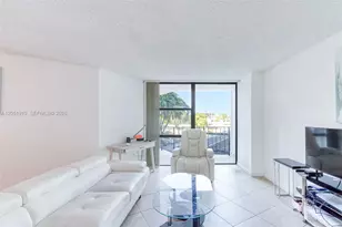 800 Parkview Dr, Hallandale Beach, FL 33009 - Photo 3