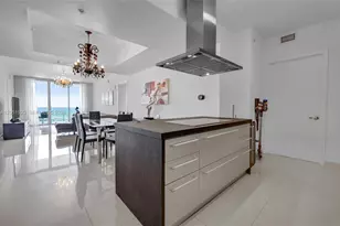 18201 Collins Ave, Sunny Isles Beach, FL 33160 - Photo 15