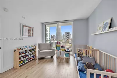 55 SE 6th St #2001, Miami, FL 33131 - Photo 7