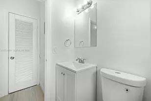 7721 Dickens Ave, Miami Beach, FL 33141 - Photo 13