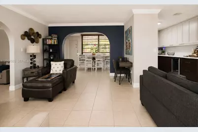 5865 W 13 Avenue, Hialeah, FL 33012 - Photo 21