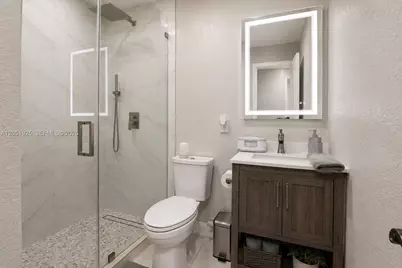 5865 W 13 Avenue, Hialeah, FL 33012 - Photo 23