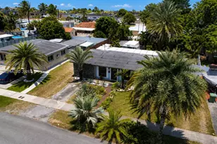 5865 W 13th Ave, Hialeah, FL 33012 - Photo 11