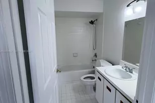9850 Hammocks Blvd, Miami, FL 33196 - Photo 23
