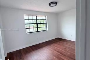 9850 Hammocks Blvd, Miami, FL 33196 - Photo 9