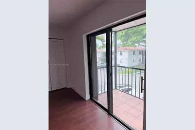 9850 Hammocks Blvd #107, Miami, FL 33196 - Photo 21