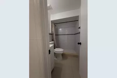 19763 SW 124th Ave, Miami, FL 33177 - Photo 17