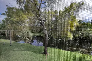 2740 Forest Hills Blvd, Coral Springs, FL 33065 - Photo 25