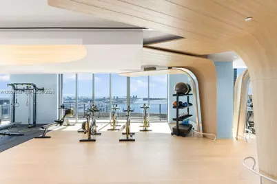 1000 Brickell Plz #2110, Miami, FL 33131 - Photo 21