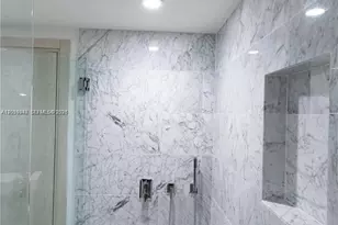 1000 Brickell Plaza, Miami, FL 33131 - Photo 13