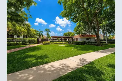 15701 W Waterside Cir #205, Sunrise, FL 33326 - Photo 39