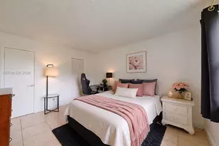 15701 W Waterside Cir, Sunrise, FL 33326 - Photo 23