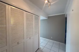 1200 Hibiscus Ave, Pompano Beach, FL 33062 - Photo 13
