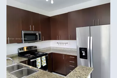 11252 NW 54th Ter, Doral, FL 33178 - Photo 9