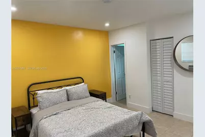 320 NE 160th St #A, Miami, FL 33162 - Photo 3