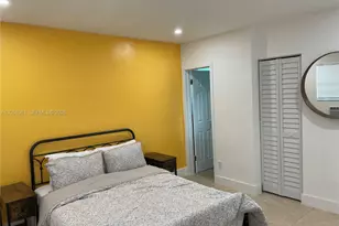 320 NE 160th St, Miami, FL 33162 - Photo 3