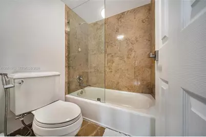 5701 Collins Ave #1415, Miami Beach, FL 33140 - Photo 13