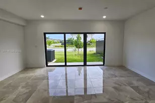 1305 NW 4th Ter, Florida City, FL 33034 - Photo 5