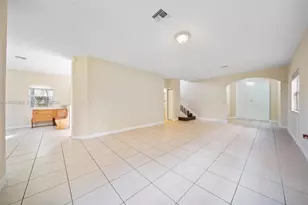 3641 NE 4th St, Homestead, FL 33033 - Photo 5