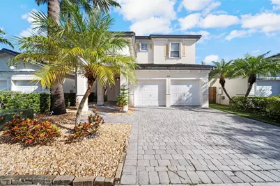 3641 NE 4th St, Homestead, FL 33033 - Photo 1