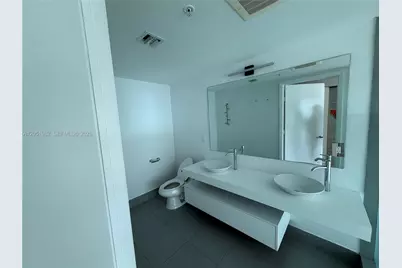 92 SW 3rd St #5012, Miami, FL 33130 - Photo 33