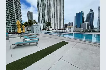 92 SW 3rd St #5012, Miami, FL 33130 - Photo 15