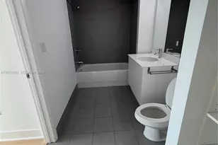 92 SW 3rd St, Miami, FL 33130 - Photo 53