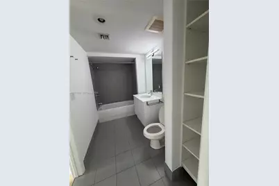 92 SW 3rd St #5012, Miami, FL 33130 - Photo 39