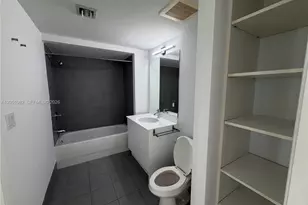 92 SW 3rd St, Miami, FL 33130 - Photo 37