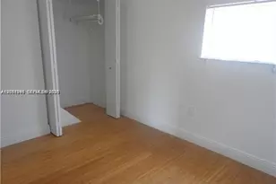14864 NE 6th Ave, Miami, FL 33161 - Photo 9