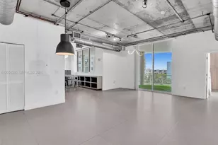 444 NE 30th St, Miami, FL 33137 - Photo 9