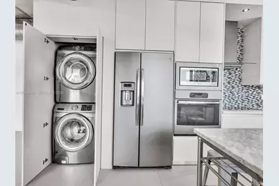 444 NE 30th St #608, Miami, FL 33137 - Photo 25