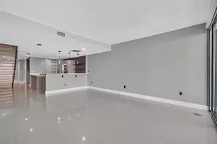 2950 NE 188th St, Aventura, FL 33180 - Photo 9