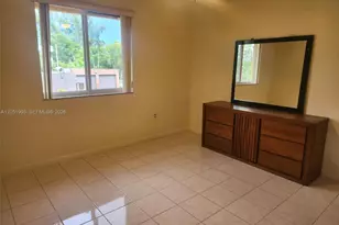8990 SW 24th St, Miami, FL 33165 - Photo 7