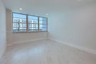 18061 Biscayne Blvd, Aventura, FL 33160 - Photo 13