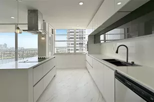 18061 Biscayne Blvd, Aventura, FL 33160 - Photo 5