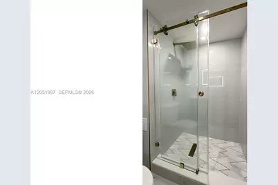 18061 Biscayne Blvd #1204, Aventura, FL 33160 - Photo 21