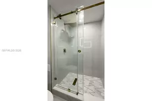18061 Biscayne Blvd, Aventura, FL 33160 - Photo 21
