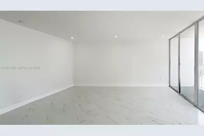 18061 Biscayne Blvd #1204, Aventura, FL 33160 - Photo 17