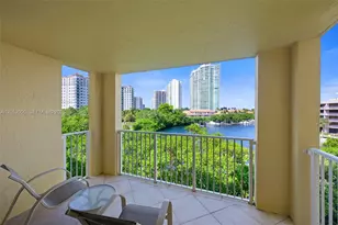 19999 E Country Club Dr, Aventura, FL 33180 - Photo 15