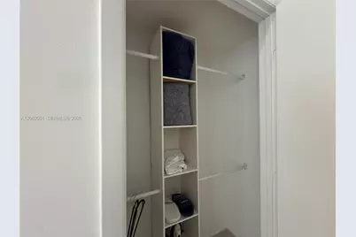475 Brickell Ave #3207, Miami, FL 33131 - Photo 19