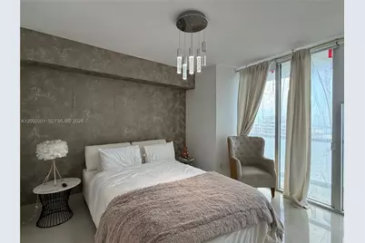 475 Brickell Ave #3207, Miami, FL 33131 - Photo 13