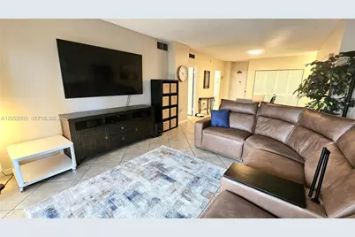 1980 S Ocean Dr #4L, Hallandale Beach, FL 33009 - Photo 11