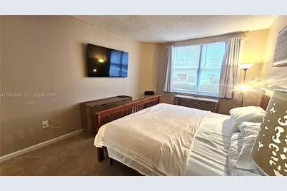 1980 S Ocean Dr #4L, Hallandale Beach, FL 33009 - Photo 17