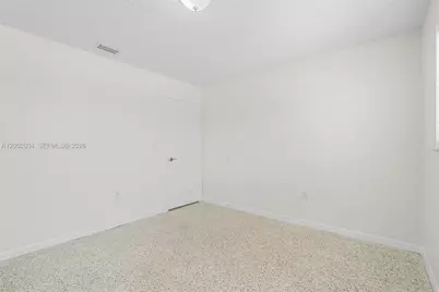 1333 W 37th St, Hialeah, FL 33012 - Photo 23