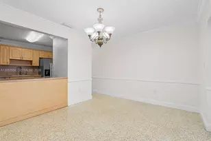 1333 W 37th St, Hialeah, FL 33012 - Photo 15