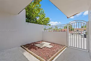 1333 W 37th St, Hialeah, FL 33012 - Photo 5